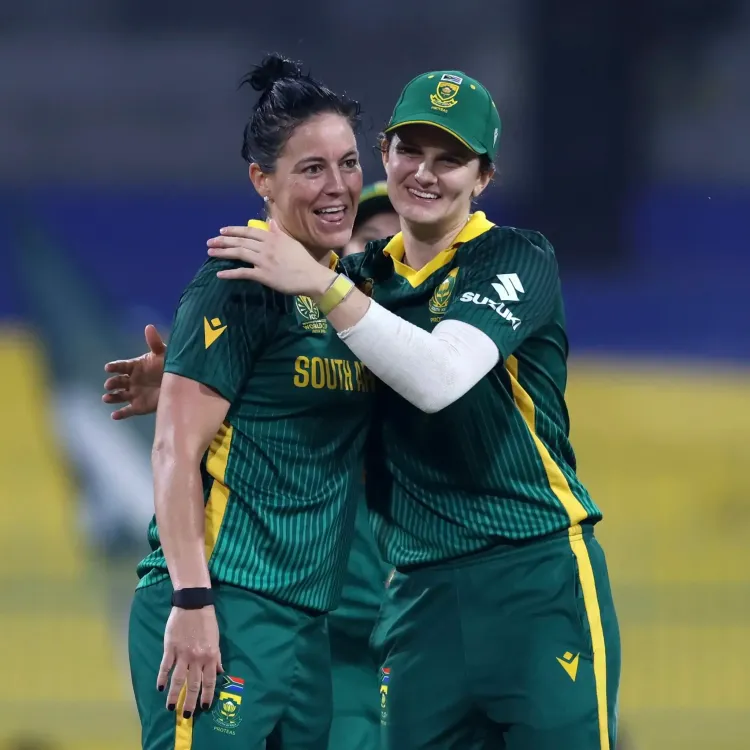 How Did Kapp's All-Round Brilliance and Wolvaardt's Class Help South Africa Eliminate Pakistan?