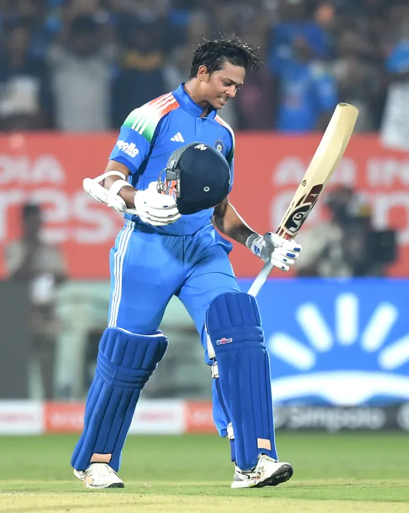 Why Did Jaffer Prefer Jaiswal and Jitesh Over Ishan and Washington?