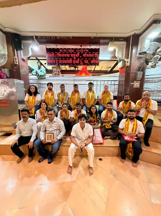 Will the Gujarat Giants Seek Divine Blessings at Siddhivinayak Temple Before WPL 2026?