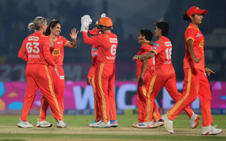 क्या गुजरात जायंट्स ने यूपी वॉरियर्स के खिलाफ 45 रन से जीत के साथ प्वाइंट्स टेबल में लंबी छलांग लगाई?