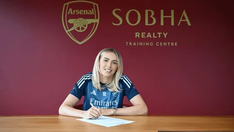Did Chloe Kelly Sign a Permanent Deal with Arsenal?