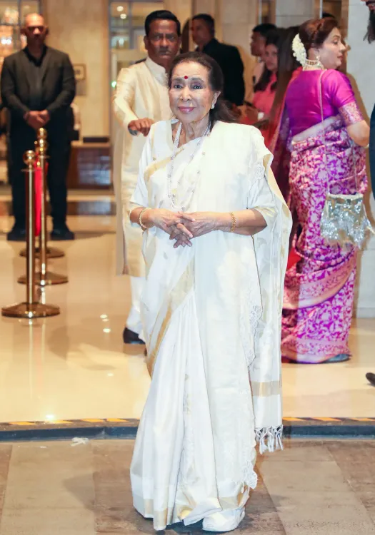 आशा भोसले का दर्दनाक सफर: 'बंदिनी' का गाना और एसडी बर्मन की डांट