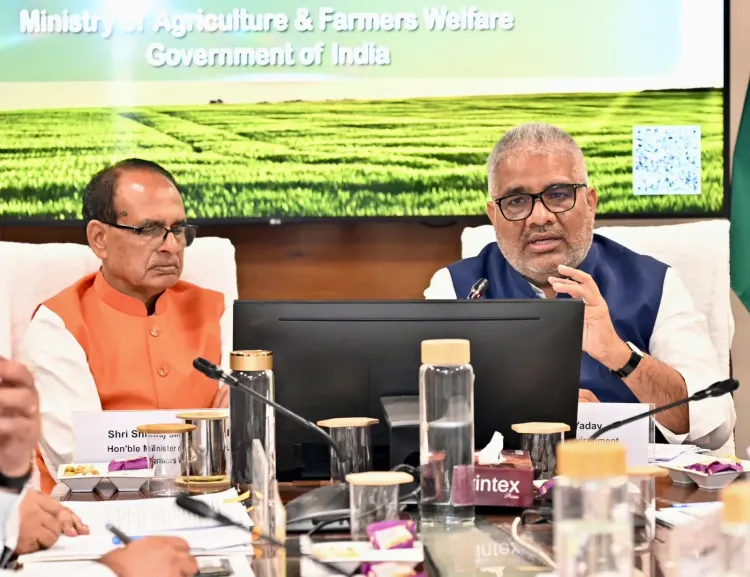 Yadav, Chouhan hold stubble-burning talks at Krishi Bhawan