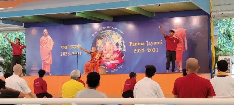 योग नगरी मुंगेर में 12वें अंतरराष्ट्रीय योग दिवस पर उत्साह, बिहार योग विद्यालय की अनूठी पहल रही केंद्र में