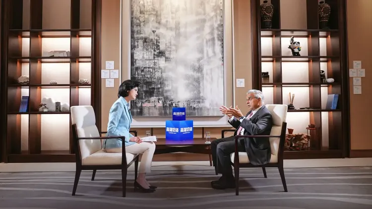 क्या सिंगापुर के पूर्व स्थायी प्रतिनिधि किशोर महबूबानी ने वैश्वीकरण पर नई बातें कही?