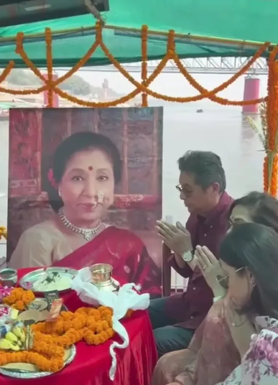 Zanai Bhosle Honors Asha Bhosle's Final Wish by Immersing Her Ashes in the Ganga