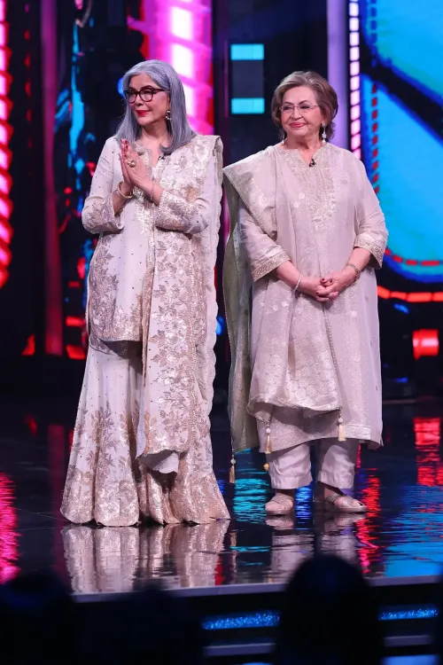 Did Zeenat Aman and Helen Reveal Their Co-Star Crushes from Bollywood's Golden Days?