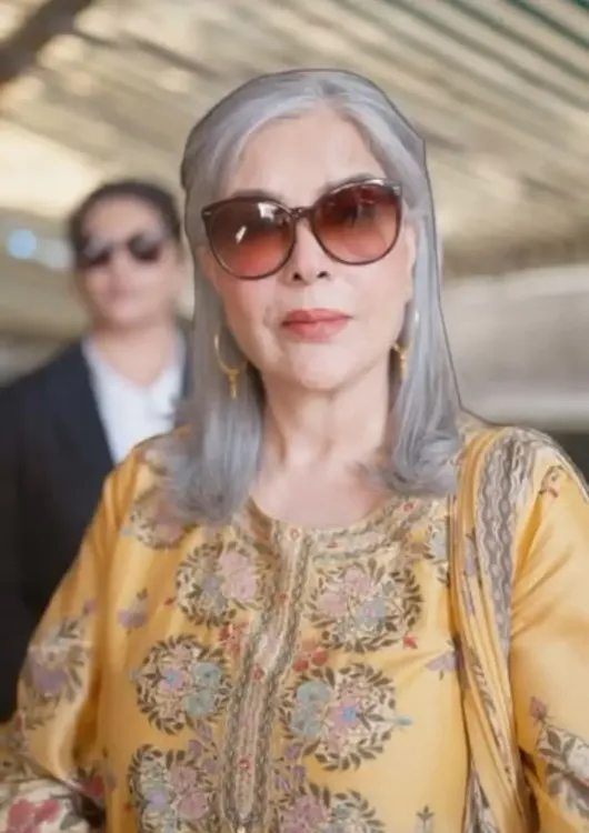 Zeenat Aman Advocates for Relationships Beyond Marriage