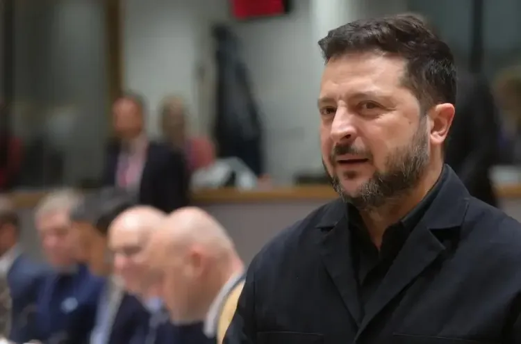 Zelensky open to freezing front lines but rejects 25% territorial surrender
