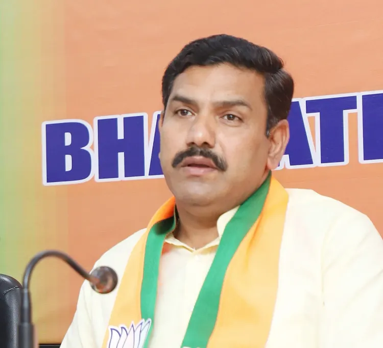 'Zero Achievements or Just Advertisements?': K'taka BJP Chief Critiques Congress Govt's Sadhana Samavesha