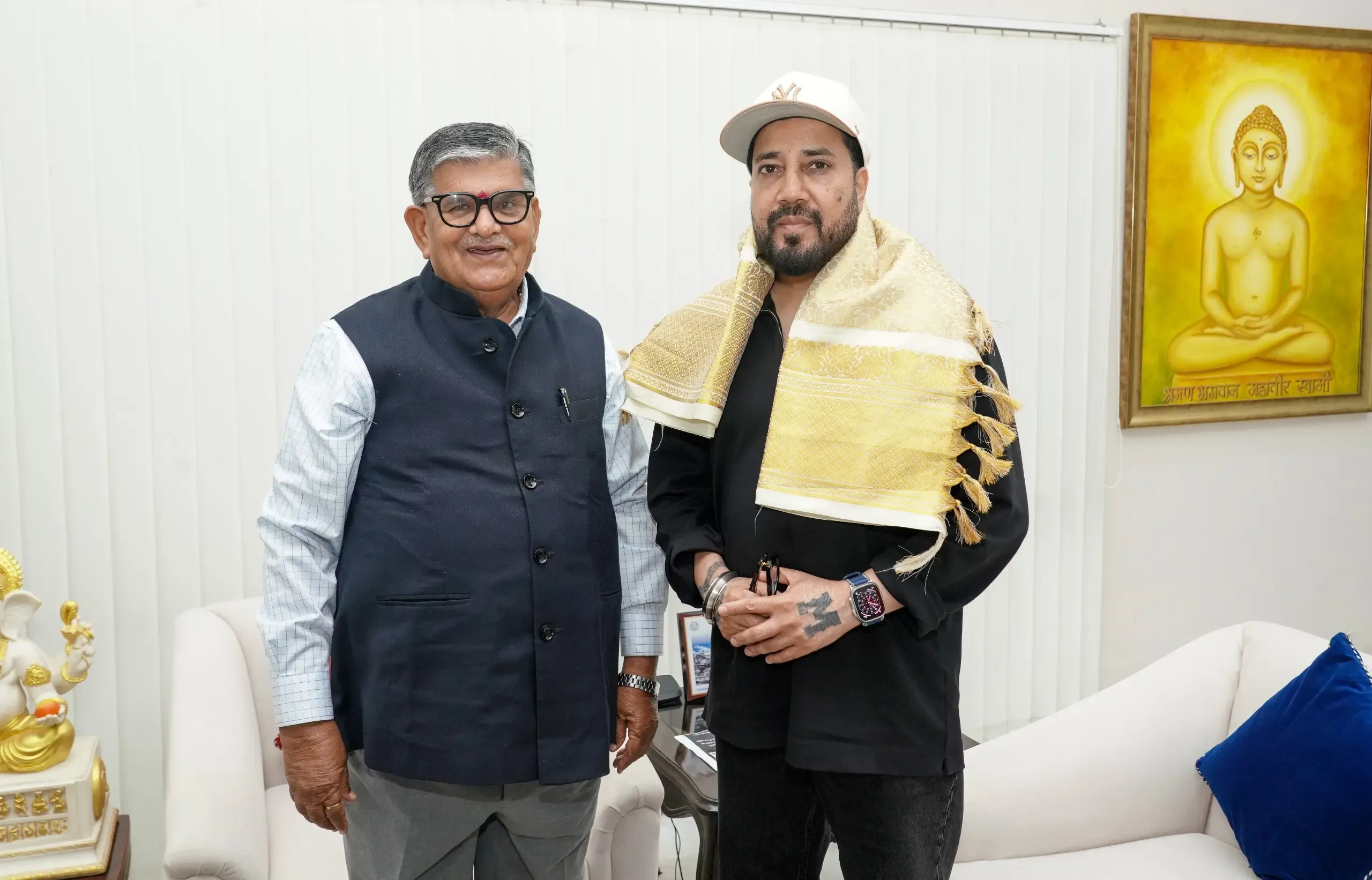 मीका सिंह ने राज्यपाल कटारिया से मुलाकात, चंडीगढ़ में नशा-विरोधी मेगा शो की घोषणा की