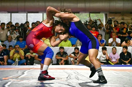 Meenakshi Goyat files complaint over 53kg final loss, WFI says Antim will represent India