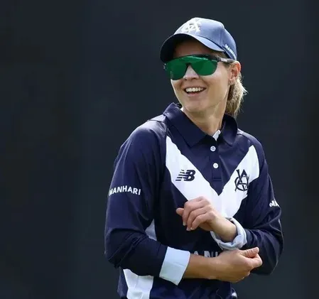 Meg Lanning skips Victoria contract to go full-time franchise cricketer