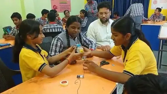 How did ‘Mega Tinkering Day’ inspire innovation in Jabalpur?