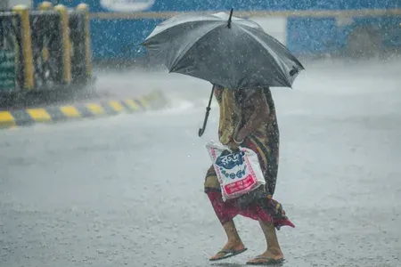मेघालय में 24 घंटे में भारी बारिश: ईस्ट खासी हिल्स के सोहरा में 27 सेंटीमीटर वर्षा दर्ज
