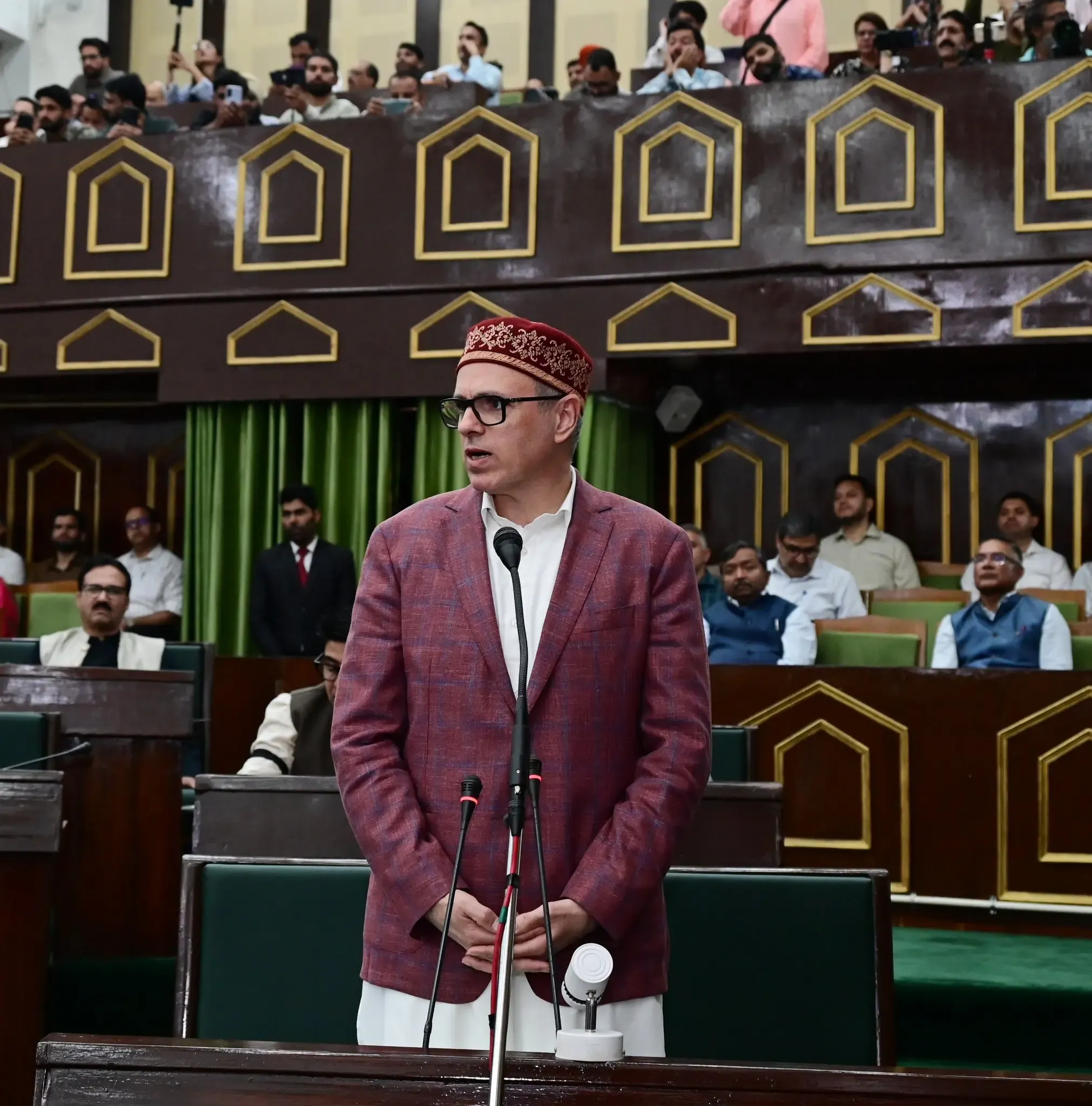 महबूबा मुफ्ती ने मुख्यमंत्री उमर अब्दुल्ला पर निशाना साधा, ईरान मुद्दे पर निंदा में देरी पर उठाए सवाल