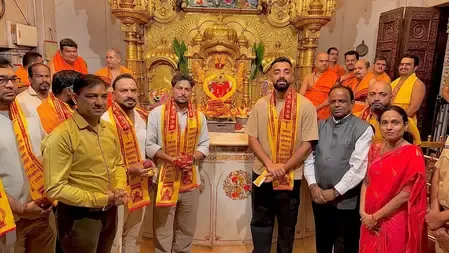 Did Members of Team India Visit Shree Siddhivinayak Temple Before T20 WC Opener?