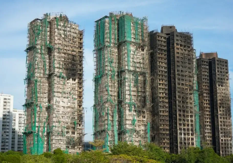 What Happened at the Memorial Service for Victims of Hong Kong's Residential Fire?