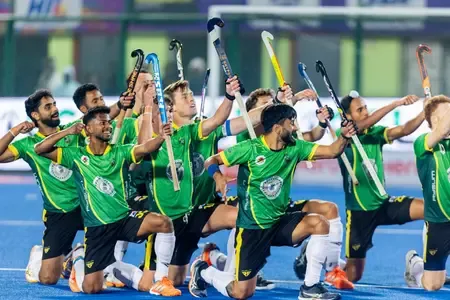 How did Tom Boon’s five-goal performance lead Ranchi Royals to a 6-2 victory against SG Pipers?