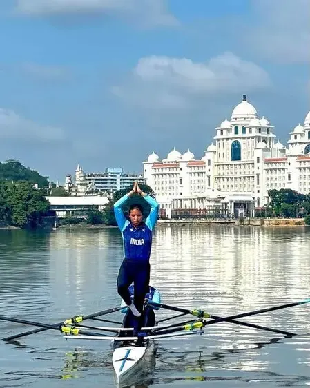 एशियन गेम्स 2026: नौकायन खिलाड़ी टेंडेनथोई देवी का मेडल का सपना, बहन को भरोसा — 'तुम जीत सकती हो'