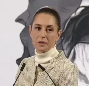 Mexican President Acknowledges Fatal Plane Crash of Six Nationals in Philadelphia