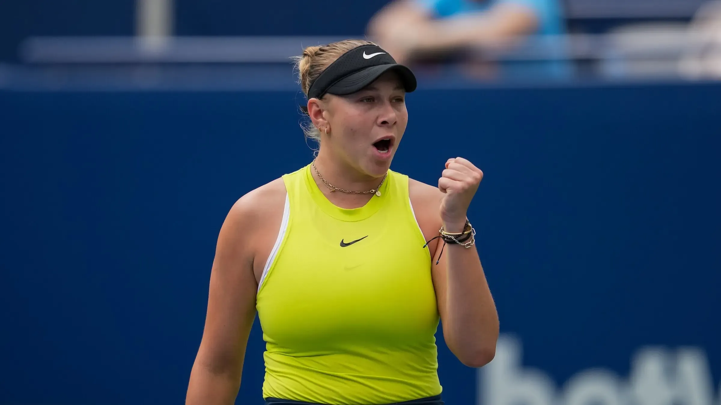 Miami Open: Anisimova Halts Andreeva's Streak, Raducanu Advances After Kessler's Retirement