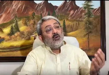 ईरान से होर्मुज जलडमरूमध्य में भारतीय जहाजों की आवाजाही पुनः शुरू, उद्योग का समर्थन