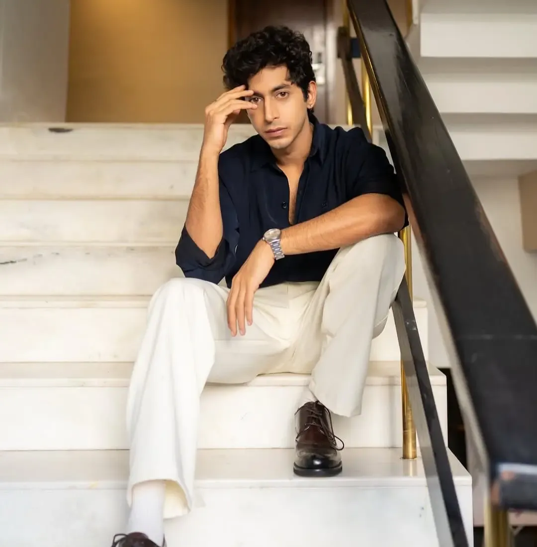 Mihir Ahuja Discusses His Experience with Suhana Khan and Khushi Kapoor in The Archies