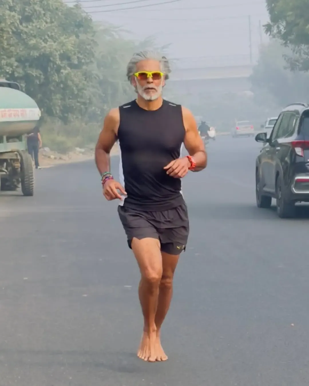 Milind Soman Discusses the Mindset of Women Runners in Delhi vs. Mumbai