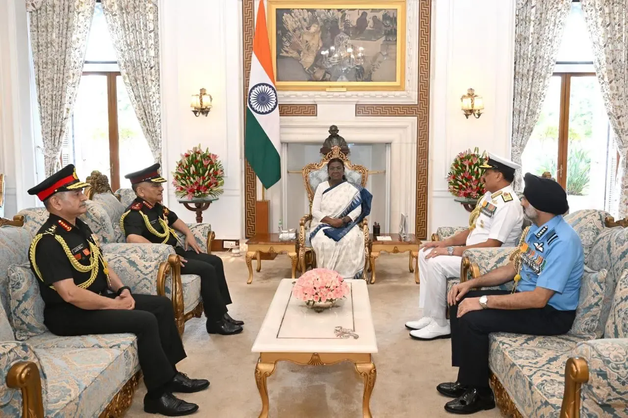 How Did Military Chiefs Brief President Murmu on ‘Operation Sindoor’?