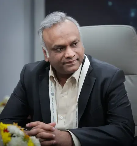 Minister Priyank Kharge meets Dy CM Shivakumar amid Karnataka leadership tussle