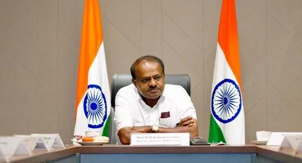 Kumaraswamy urges auto sector to deepen EV localisation, PLI hits ₹45,477 crore