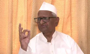 Anna Hazare urges PM Modi: Minister's resignation will strengthen govt