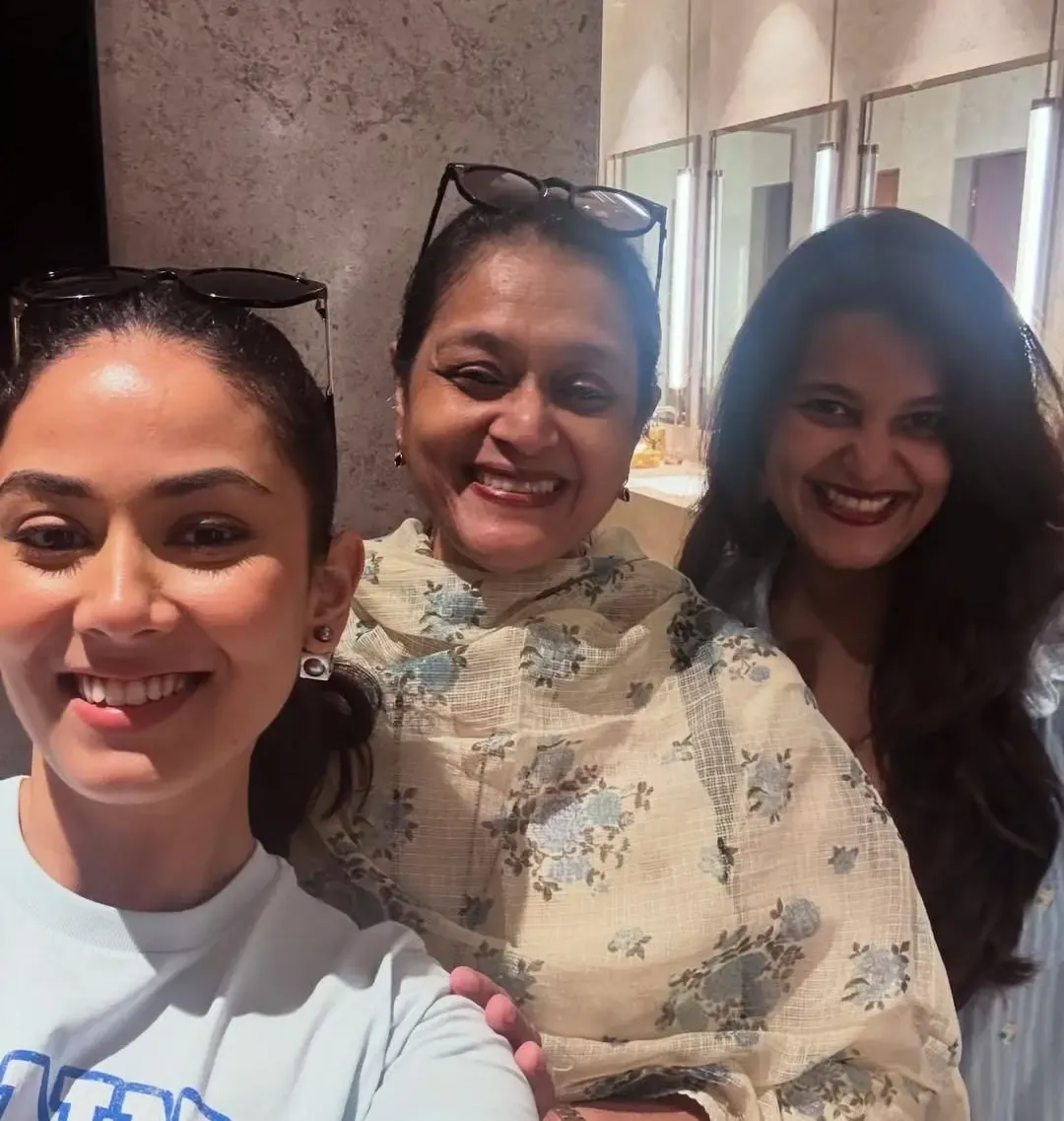 Mira Rajput bonds with Supriya Pathak, Sanah over weekend family time