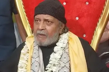 भाजपा नेता मिथुन चक्रवर्ती का बड़ा दावा, 'तृणमूल कांग्रेस के सांसद हमारे साथ हैं...'