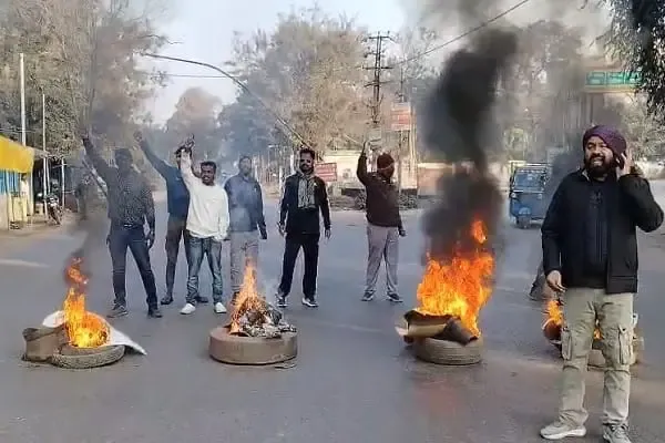 What Was the Impact of the Jharkhand Bandh Following the Murder of Tribal Leader?