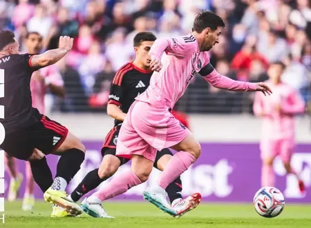 Inter Miami CF Triumphs Over D.C. United 2-1: Messi and De Paul Shine