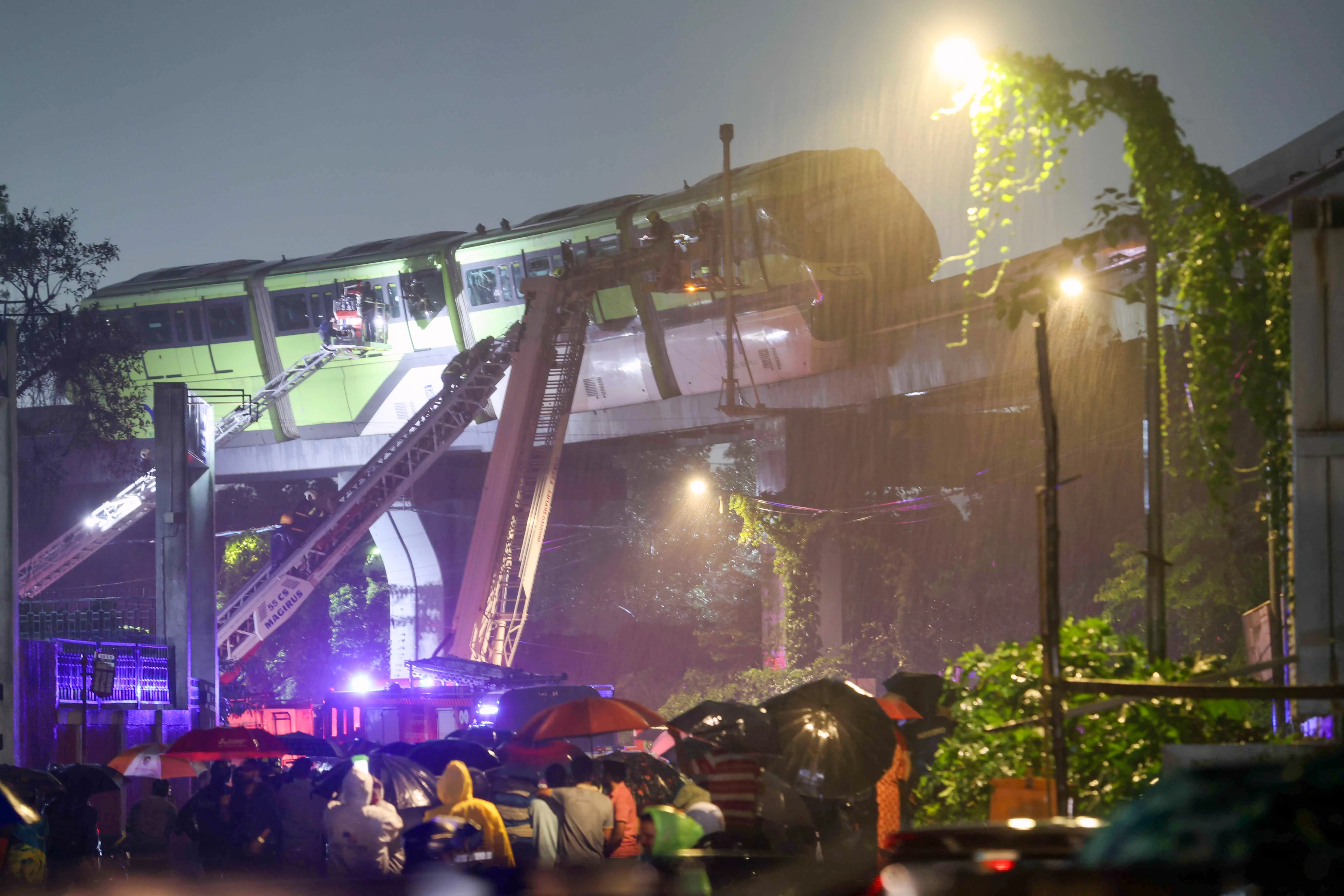 What Measures is MMRDA Taking to Ensure Passenger Safety?