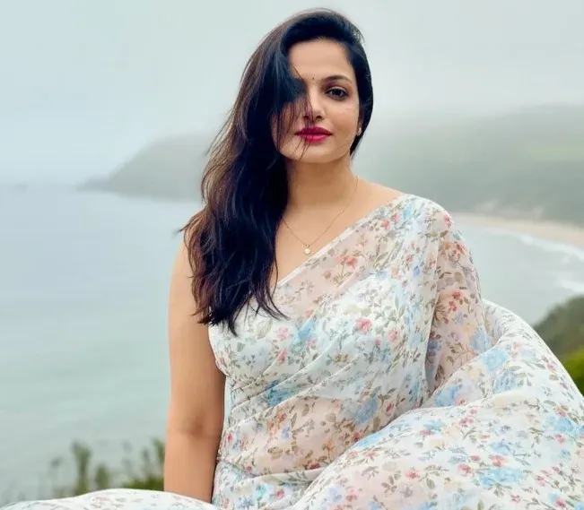 तनुश्री चक्रवर्ती: मॉडलिंग की 'अ' भी नहीं जानती थीं, फिर बनीं बंगाली सिनेमा की पहचान