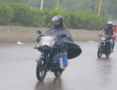 Delhi-NCR rain on July 22 brings relief; IMD forecasts 3 more days of showers