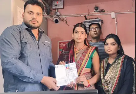How Did Modi's Insurance Scheme Become a Lifesaver for a Daughter After Her Mother's Passing?