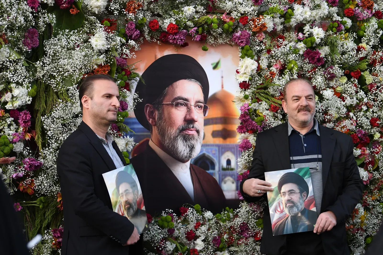 Mojtaba Khamenei's first foreign contact may be Putin, says report