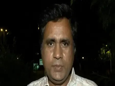 निर्देशक सनोज मिश्रा ने मोनालिसा और फरहान खान की शादी को बताया 'लव-जिहाद', पीएम मोदी से की अपील