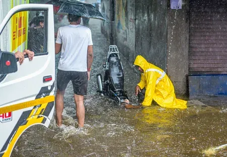 Maharashtra Red Alert: Heavy rain batters 4 districts, schools shut across Mumbai region