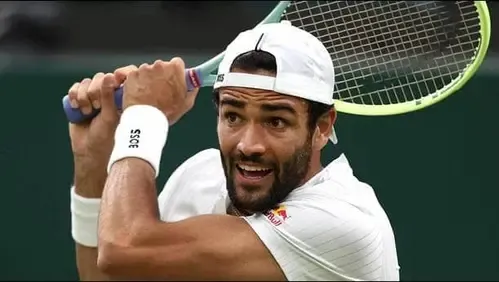 Berrettini Shocks Medvedev with a 6-0, 6-0 Victory at Monte Carlo Masters