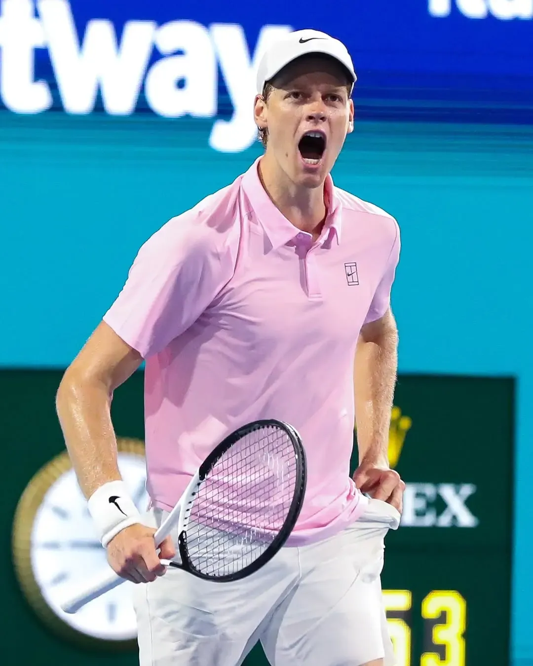 मोंटे कार्लो मास्टर्स: सिनर ने हम्बर्ट को सीधे सेटों में हराया