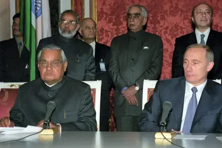 Moscow 2001: Putin was first international leader Narendra Modi met as Gujarat CM