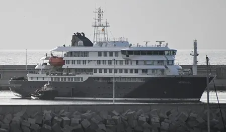 MV Hondius hantavirus crew: Six-week quarantine set at Rotterdam