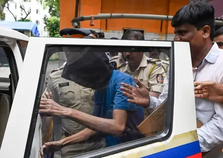 Is the Most Wanted Conman in 13 States Finally Captured by Bidhannagar Police?