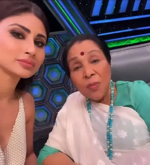 Mouni Roy Remembers Asha Bhosle's Enchanting Bengali Melodies
